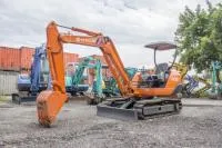 Экскаватор Hitachi EX30